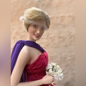 Franklin Mint Princess Diana porcelain limited portrait edition in original box.